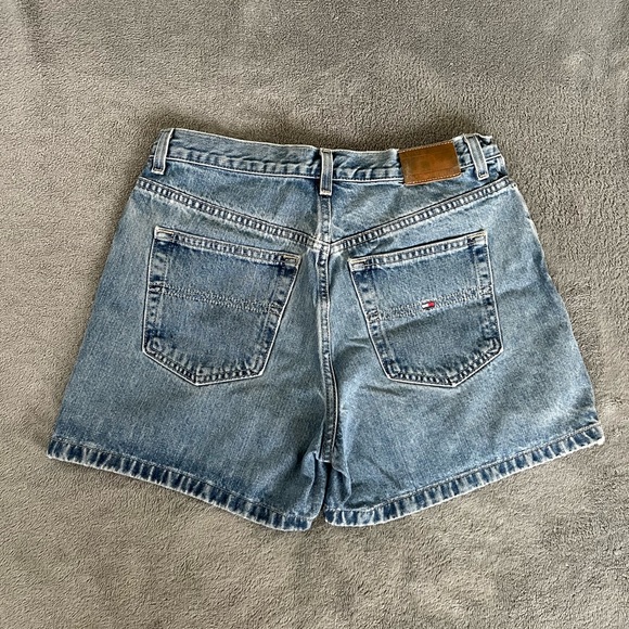 Vintage Timmy Hilfiger Jean Shorts - Picture 4 of 6